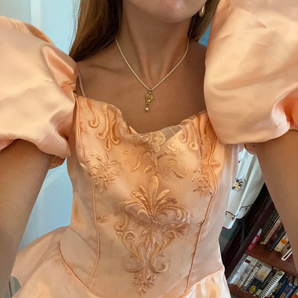 Gorgeous vintage handmade 80s peach coral pink ball sleeve gown.